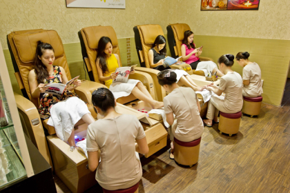 Image result for Nhá»¯ng máº«u cÃ¢u giao tiáº¿p tiáº¿ng Anh thÆ°á»ng gáº·p trong tiá»m nail & spa táº¡i Canada